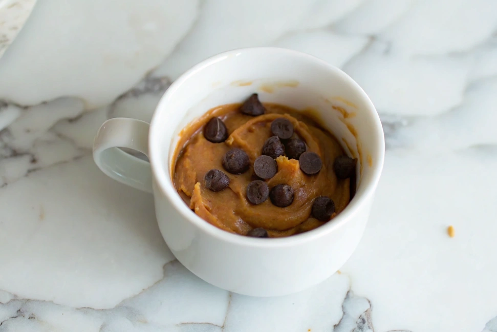 Steps to make cookie in a mug